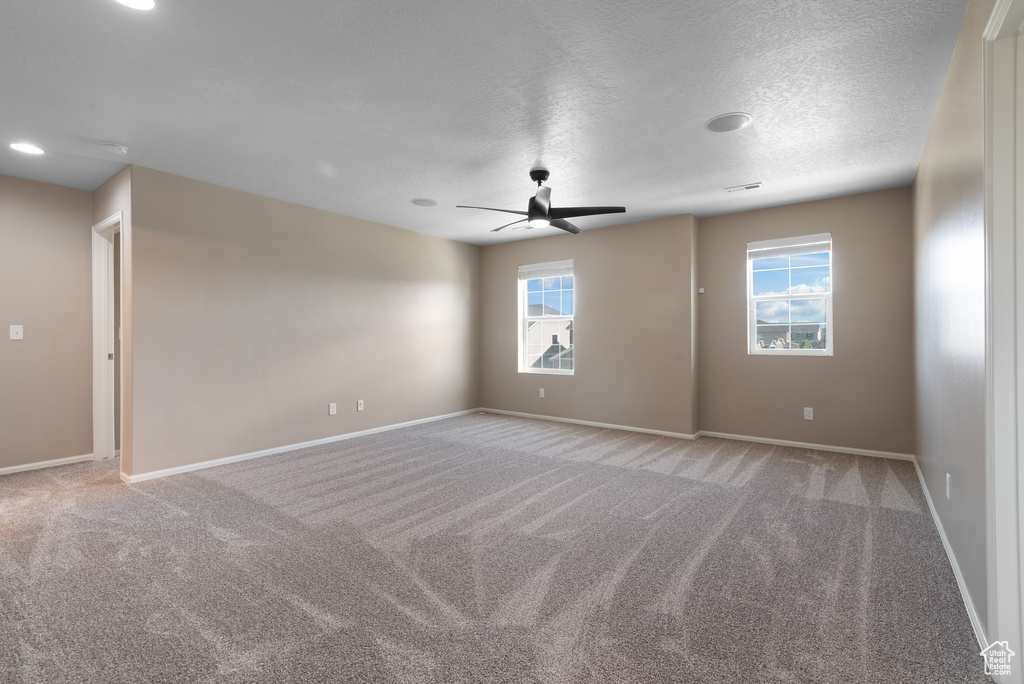 76 W BIRDS EYE LN Vineyard, UT 84059