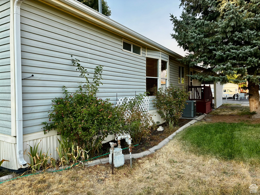 Photo 31 for MLS #2102404 at 6483 S 1040 West