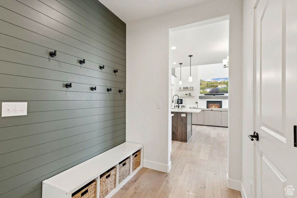 1568 N KELSEY WAY Saratoga Springs, UT 84045