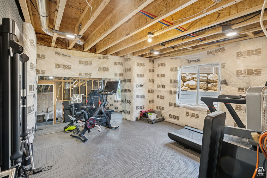 1568 N KELSEY WAY Saratoga Springs, UT 84045