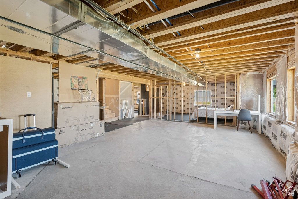 1568 N KELSEY WAY Saratoga Springs, UT 84045