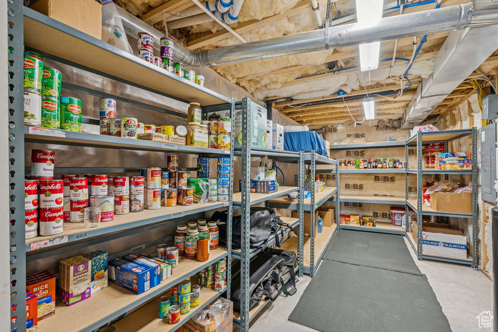 1568 N KELSEY WAY Saratoga Springs, UT 84045