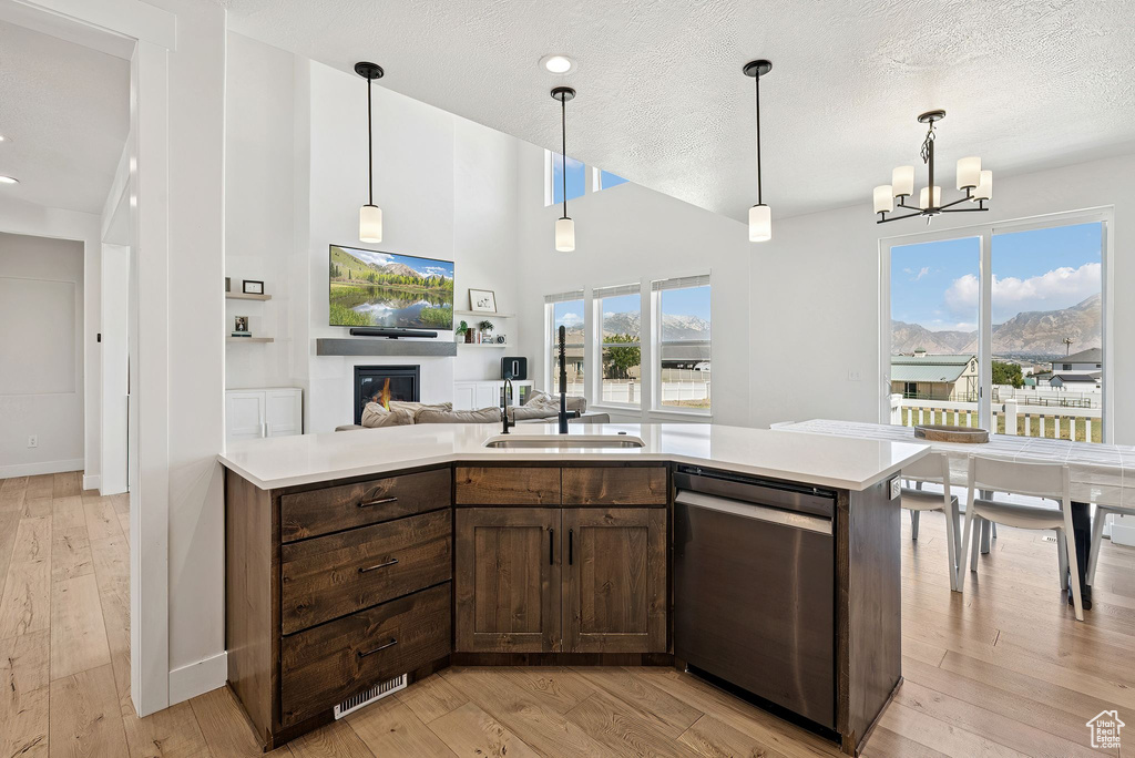 1568 N KELSEY WAY Saratoga Springs, UT 84045