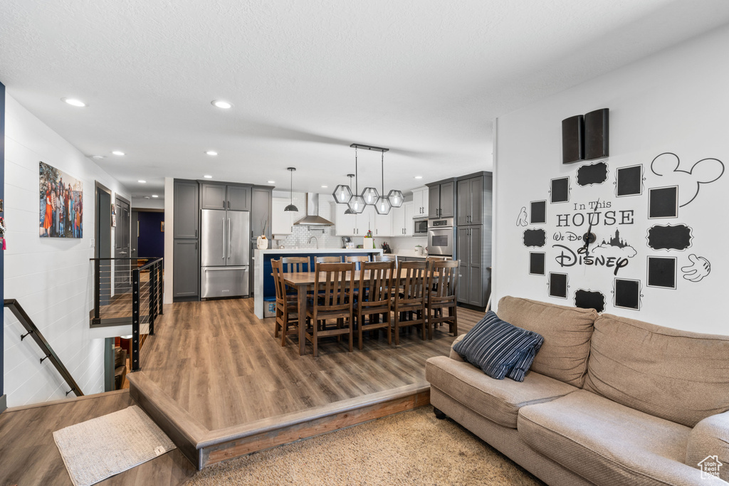 13684 S 2260 W Riverton, UT 84065