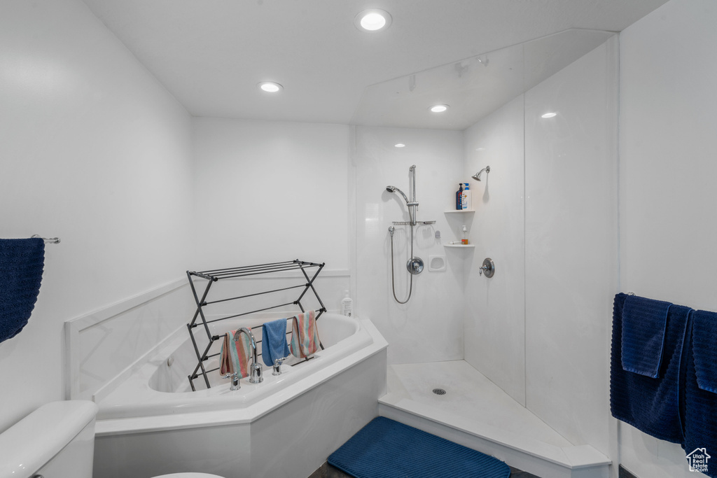 13684 S 2260 W Riverton, UT 84065