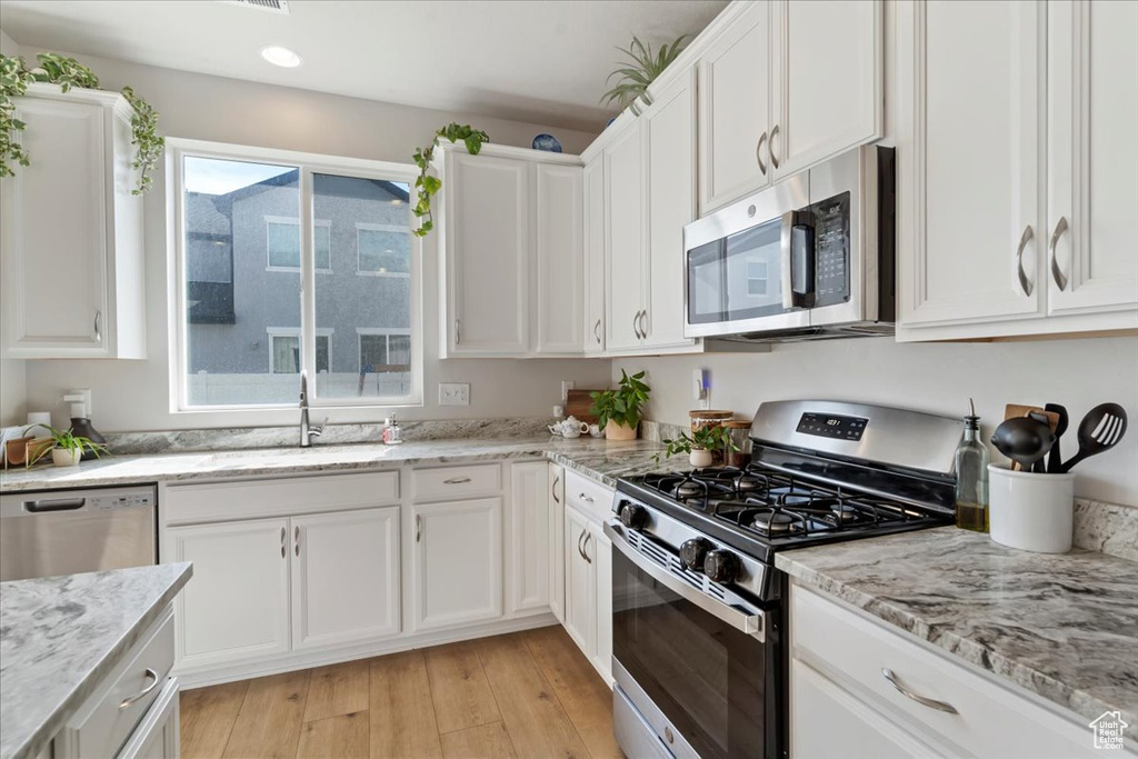 3045 S LAKESHORE DRIVE Syracuse, UT 84075