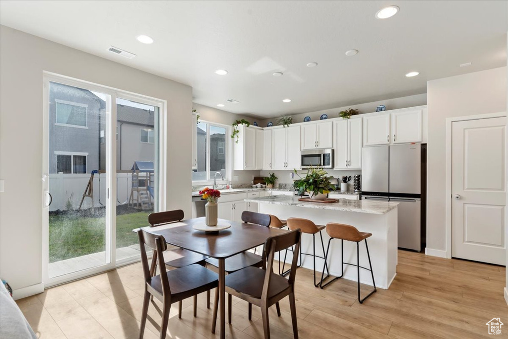 3045 S LAKESHORE DRIVE Syracuse, UT 84075