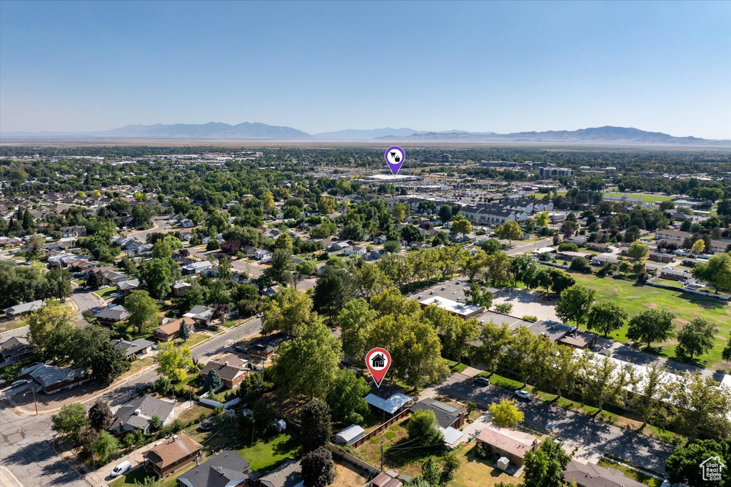 Photo 4 for MLS #2102431 at 290 N Colonial Ave