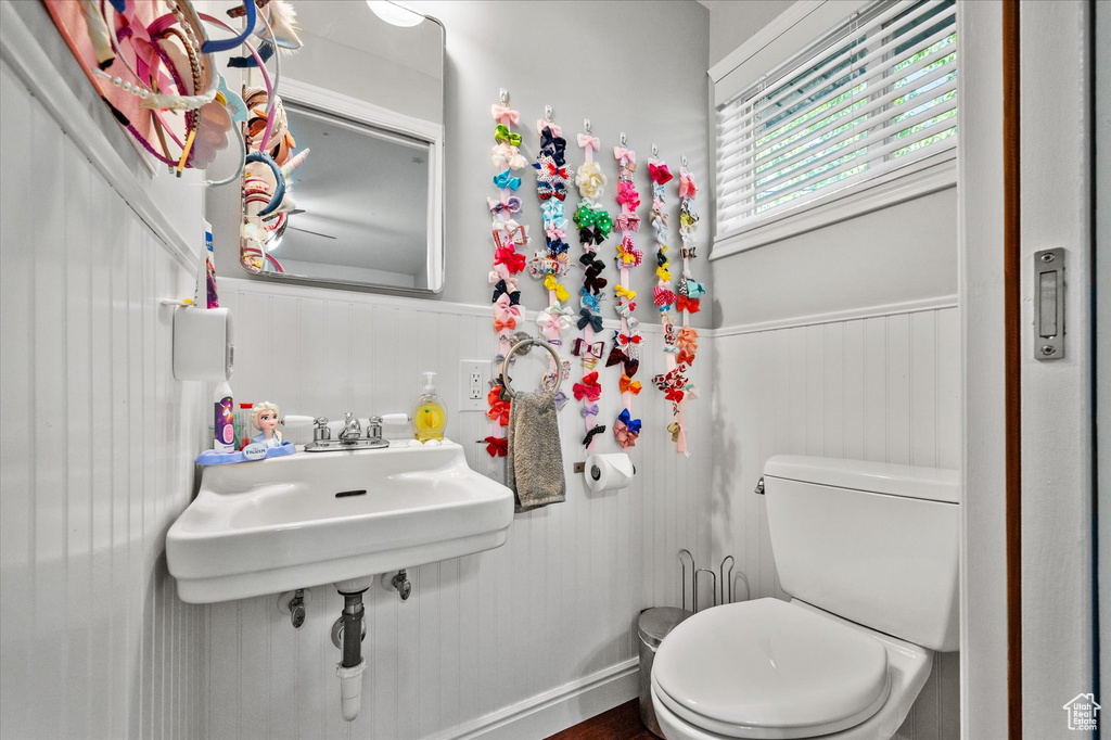 Photo 15 for MLS #2102431 at 290 N Colonial Ave