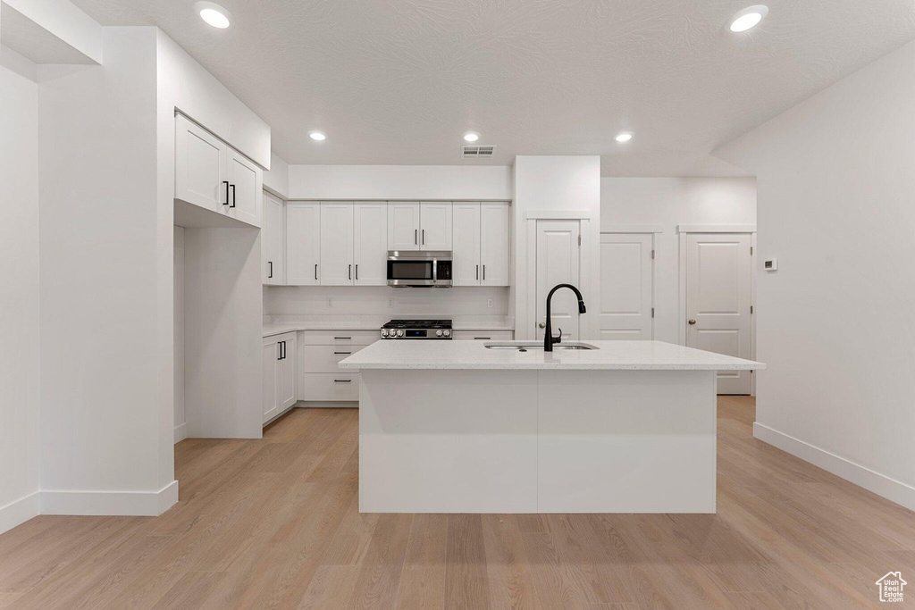 Photo 10 for MLS #2102477 at 533 W Owen Dr