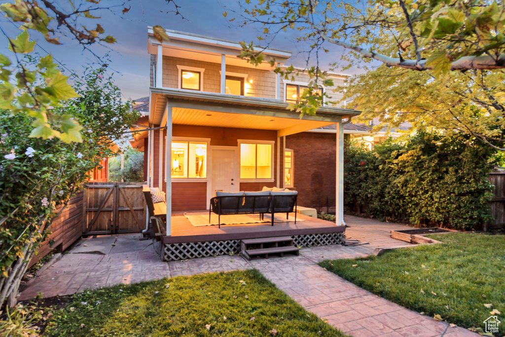 Photo 9 for MLS #2102510 at 219 E 8th Ave