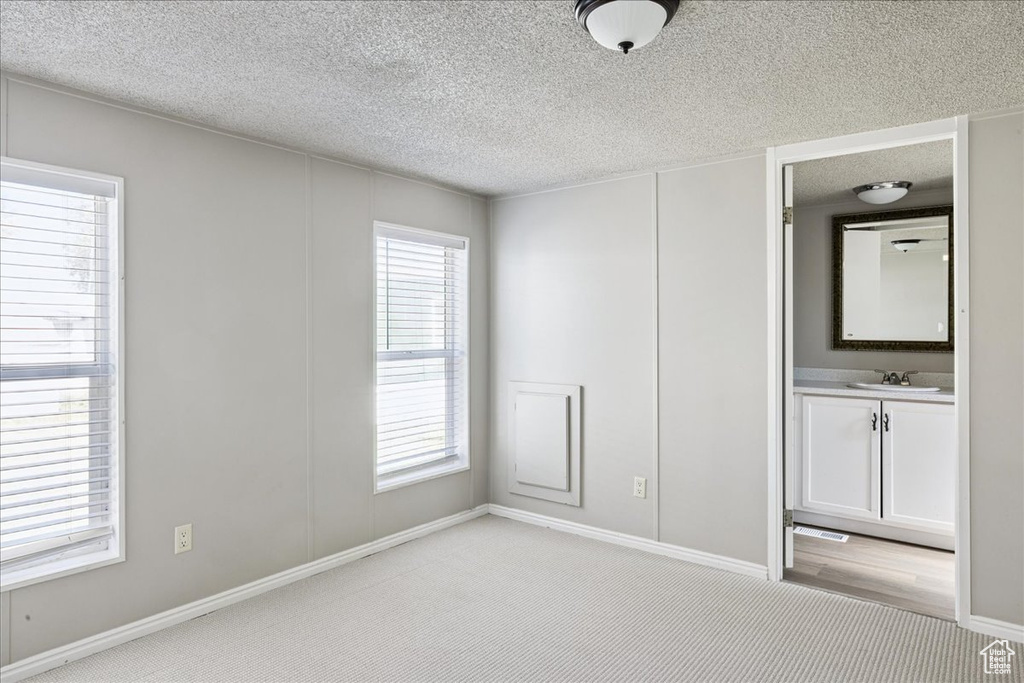 Photo 9 for MLS #2102515 at 3860 Midland Dr #C10