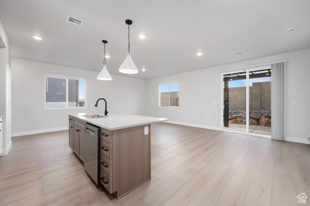 Photo 3 for MLS #2102517 at 3963 E Fossil Way #65