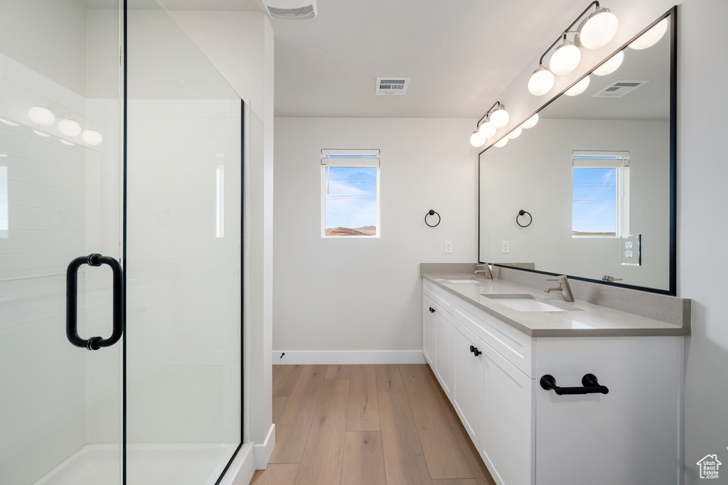 Photo 5 for MLS #2102517 at 3963 E Fossil Way #65