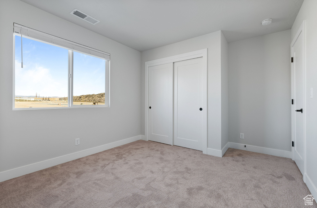 Photo 6 for MLS #2102519 at 3967 E Fossil Way #64