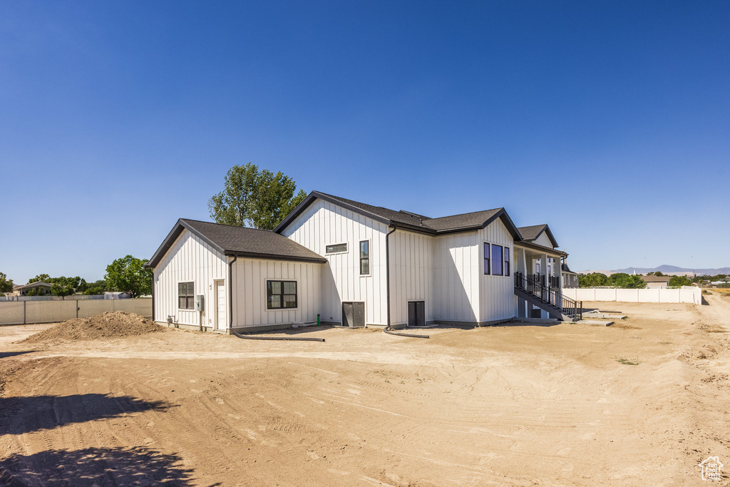 1104 W 10125 S South Jordan, UT 84095