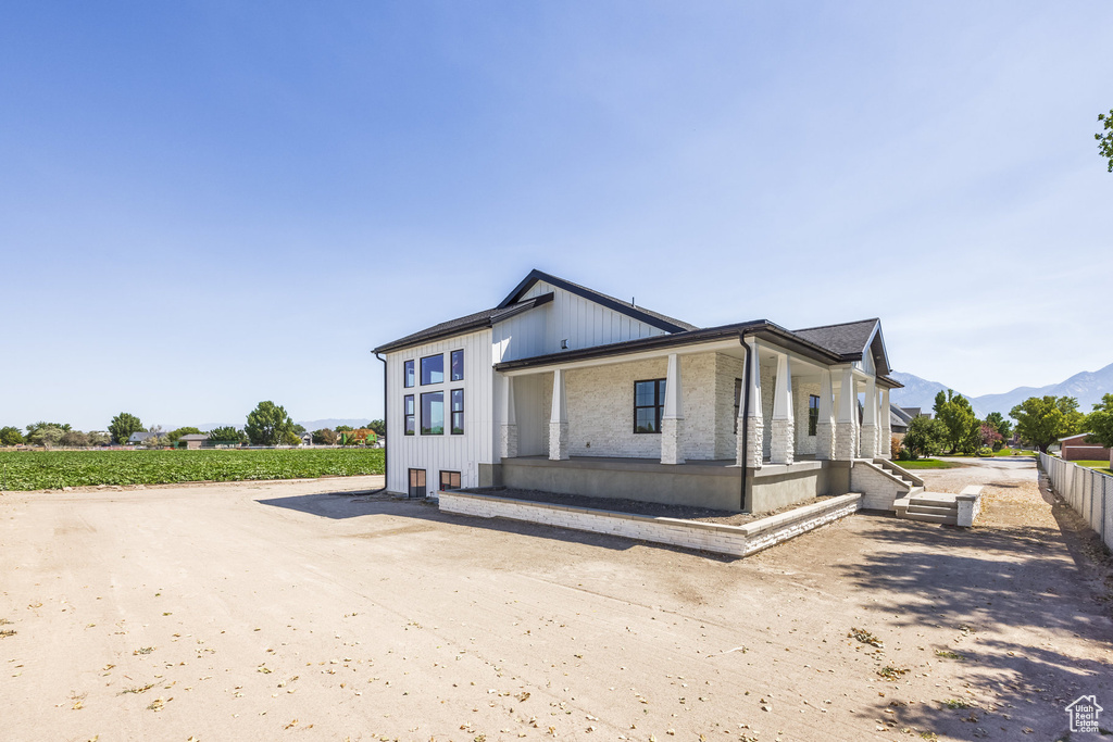 1104 W 10125 S South Jordan, UT 84095