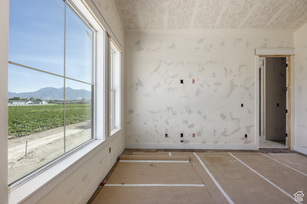 1104 W 10125 S South Jordan, UT 84095