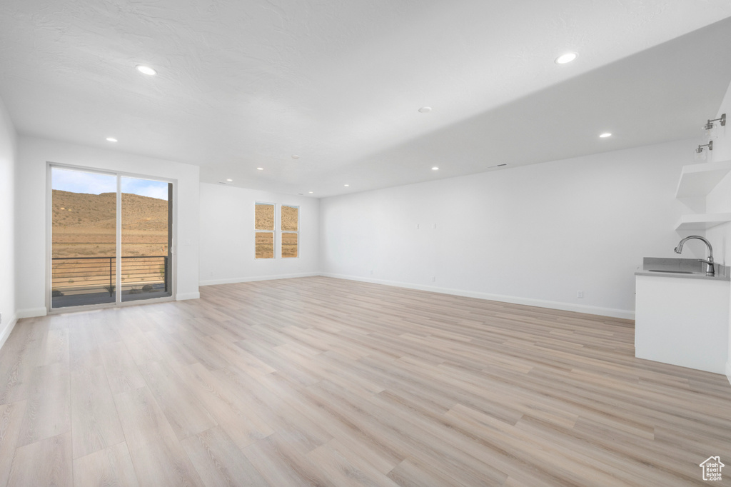 Photo 7 for MLS #2102526 at 5339 S Beachcomber Ln #142