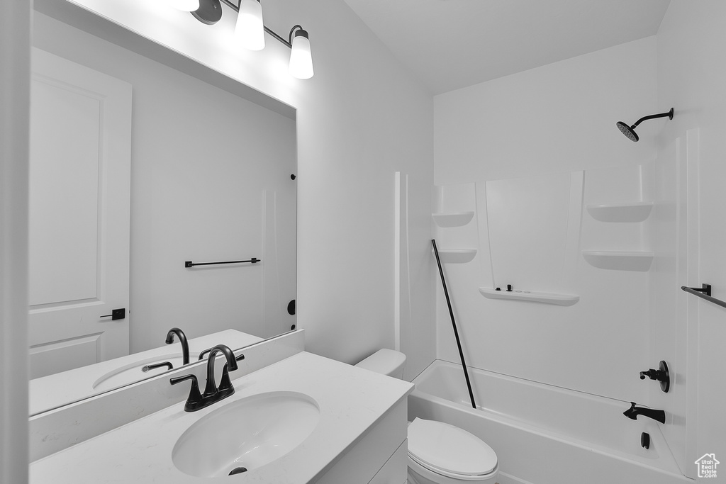 Photo 12 for MLS #2102527 at 3177 E Canyon Meadows Dr #208