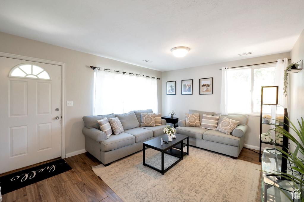 Photo 2 for MLS #2102536 at 767 E 100 North