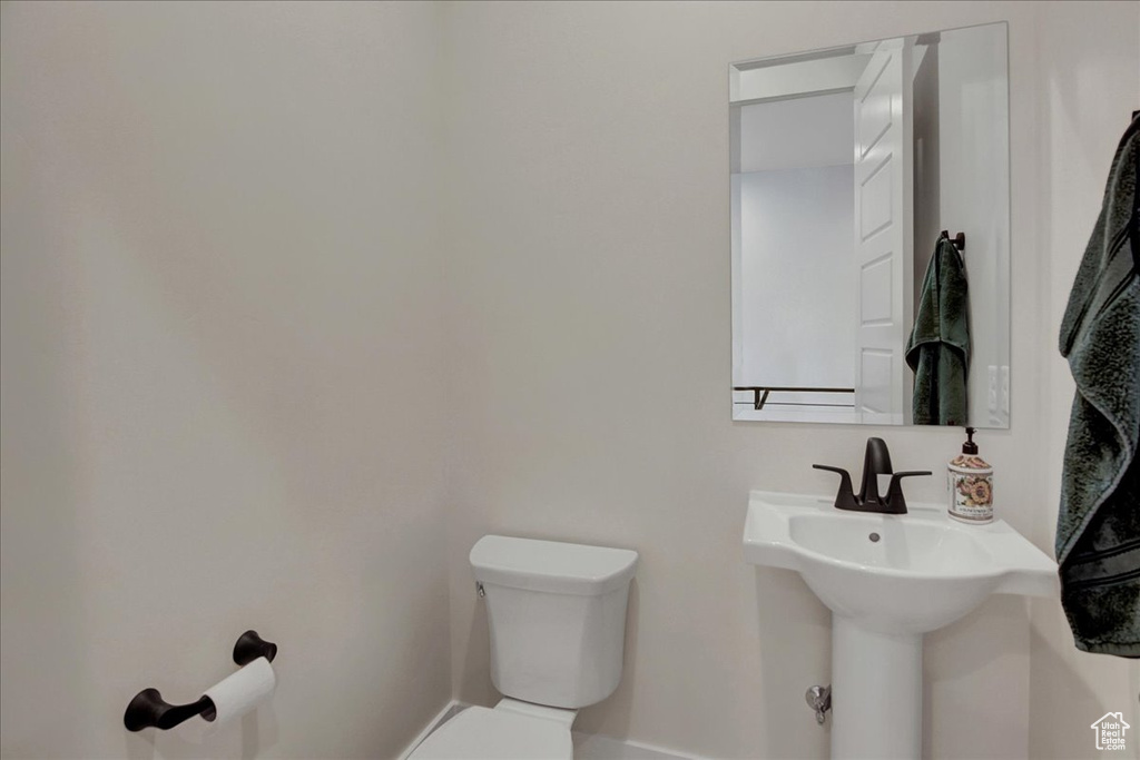 Photo 21 for MLS #2102544 at 1611 W Laurel Chase Dr