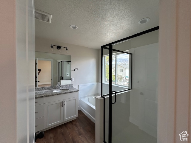 Photo 10 for MLS #2102545 at 3759 S Old Wood Pl #107