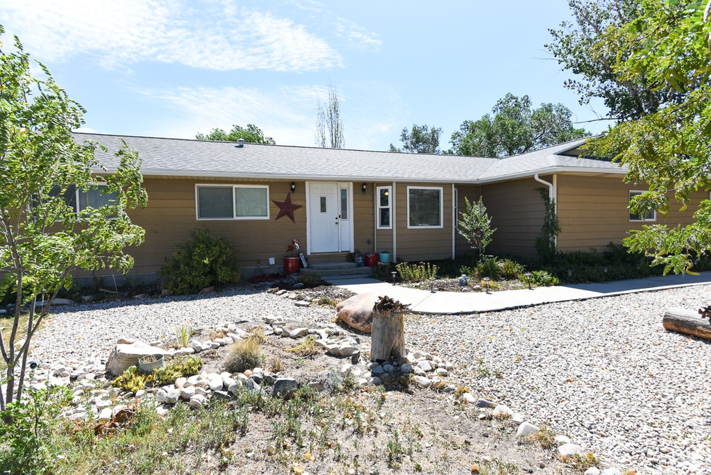 Photo 7 for MLS #2102554 at 113 S Hwy 112