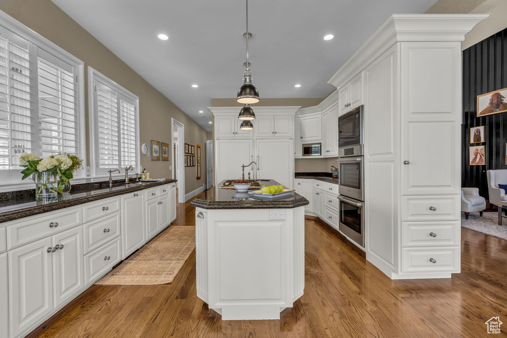 1714 E FORT DOUGLAS CIR Salt Lake City, UT 84103