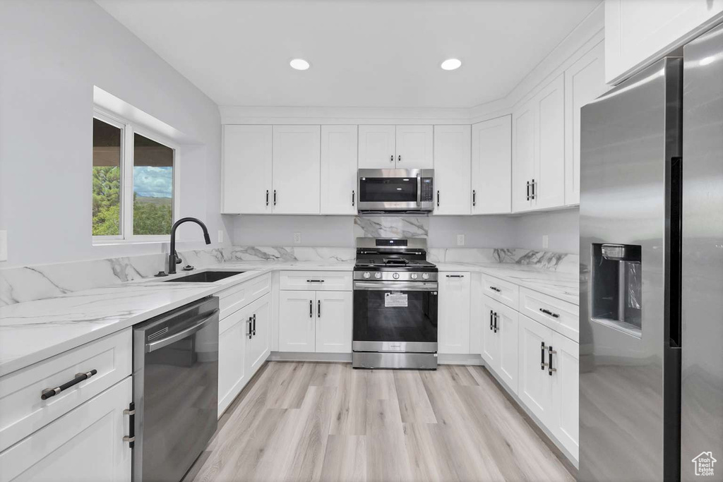 476 E SPRING DR Toquerville, UT 84774