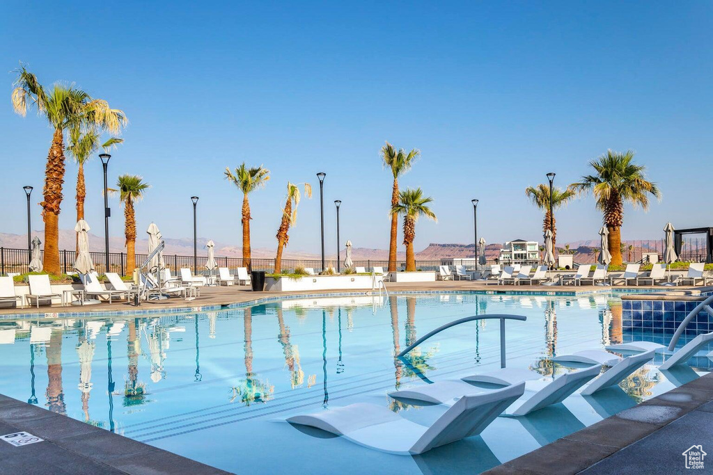 Photo 37 for MLS #2102562 at 5599 S Carnelian Pkwy #605