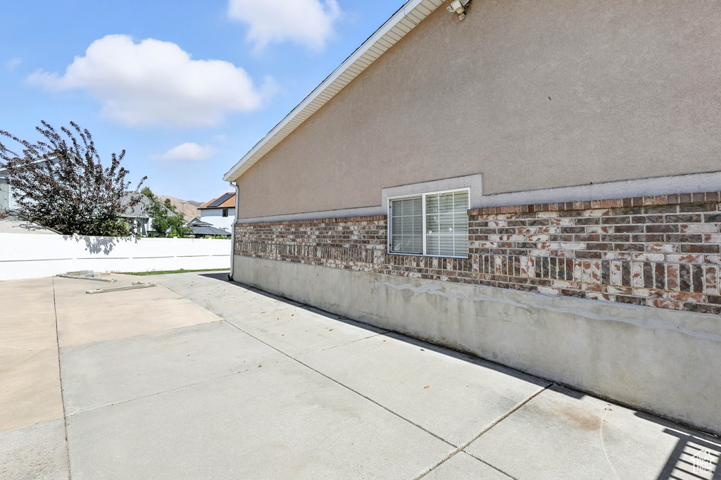 Photo 46 for MLS #2102566 at 1178 N Reveille Cir