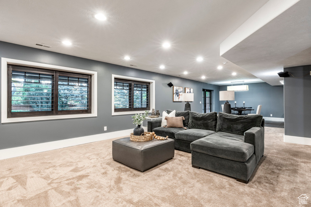 5010 S WANDER LN Holladay, UT 84117