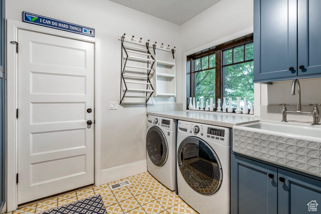 5010 S WANDER LN Holladay, UT 84117