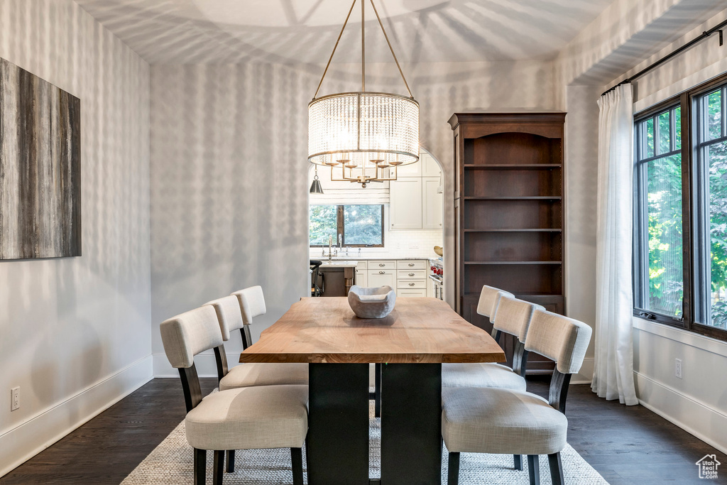 5010 S WANDER LN Holladay, UT 84117