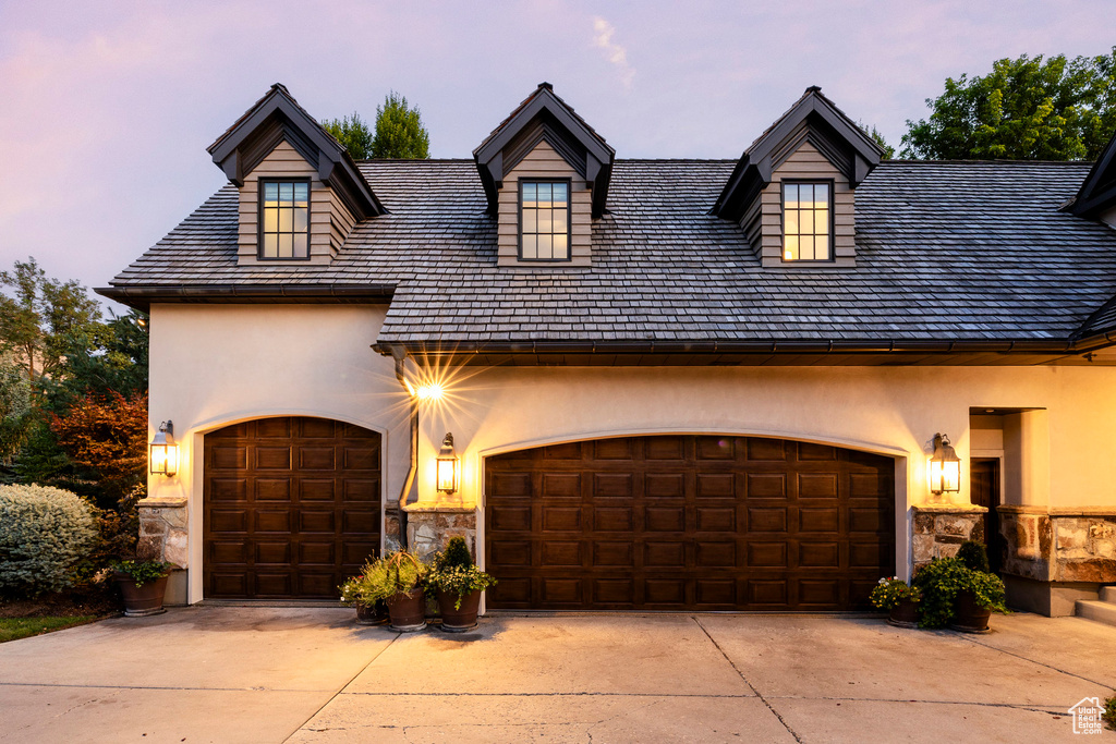 5010 S WANDER LN Holladay, UT 84117