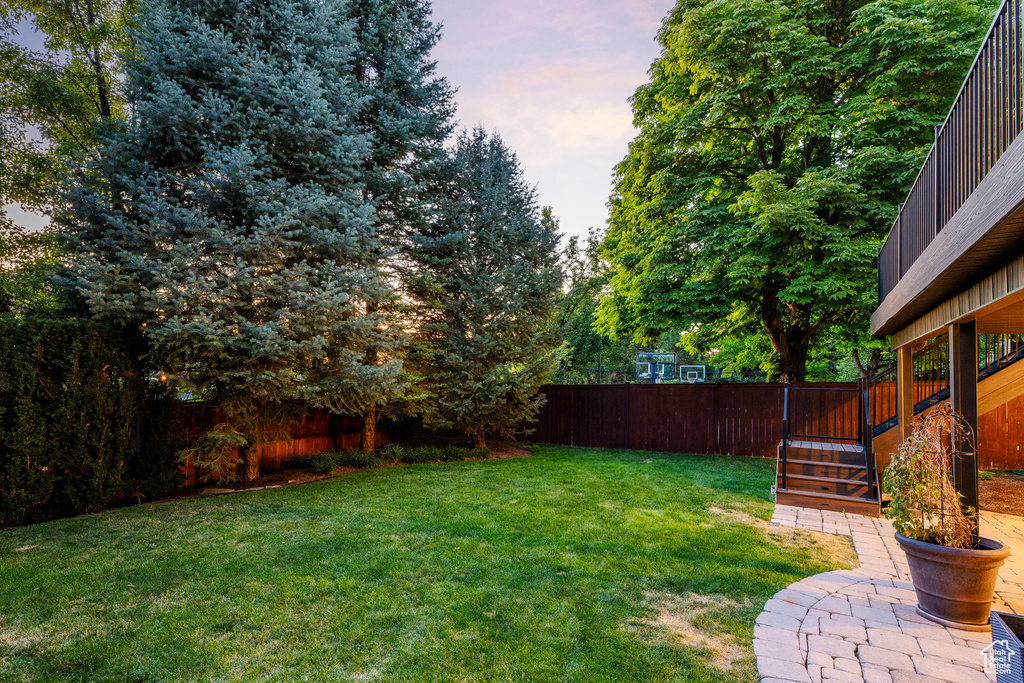 5010 S WANDER LN Holladay, UT 84117