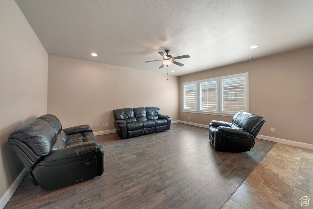 1244 N WILLOWBROOK LN Saratoga Springs, UT 84045