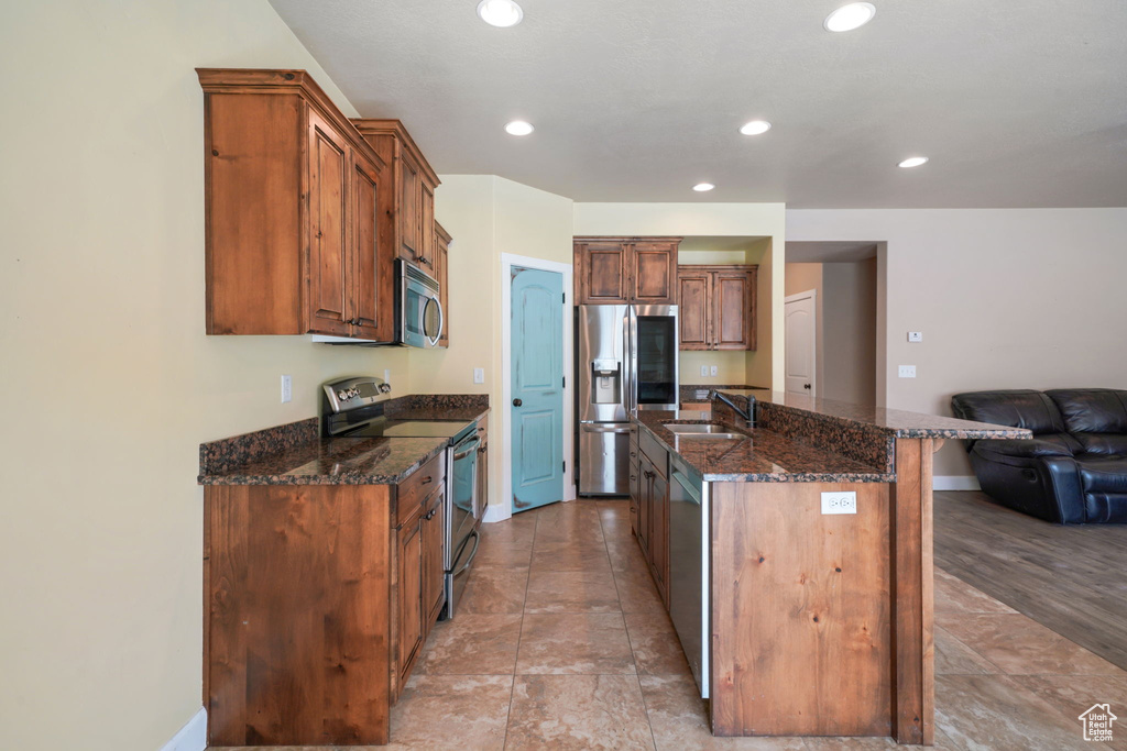 1244 N WILLOWBROOK LN Saratoga Springs, UT 84045