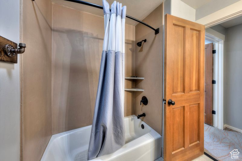 Photo 16 for MLS #2102577 at 100 W 200 South #218