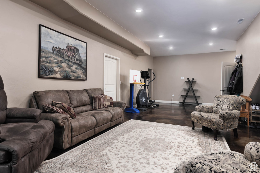 Photo 8 for MLS #2102592 at 704 N Brooklyn Rd