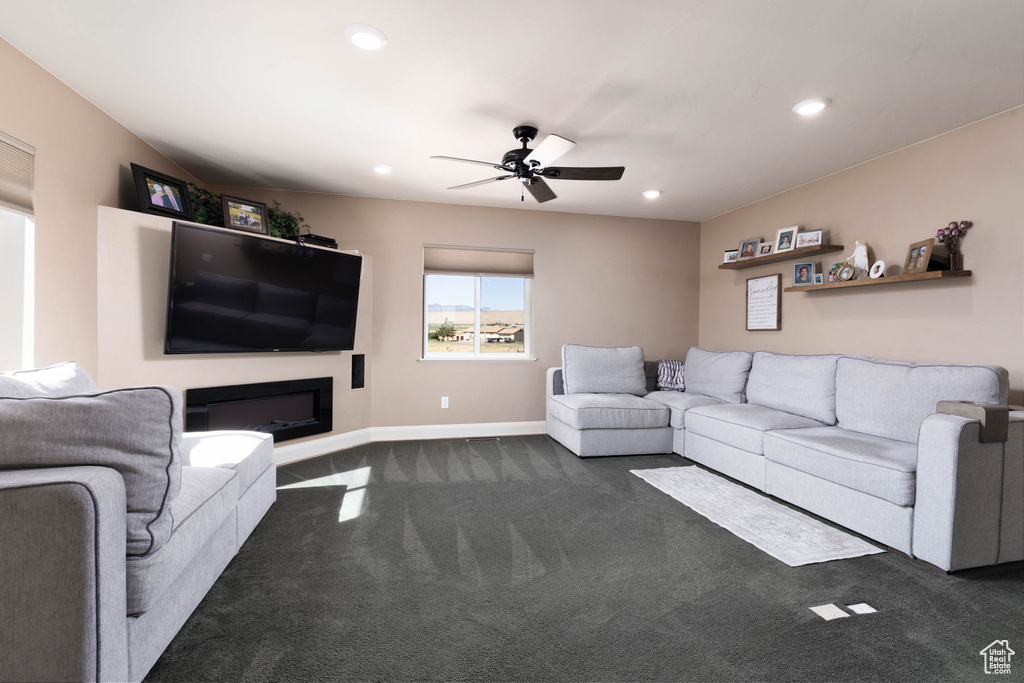 Photo 14 for MLS #2102592 at 704 N Brooklyn Rd