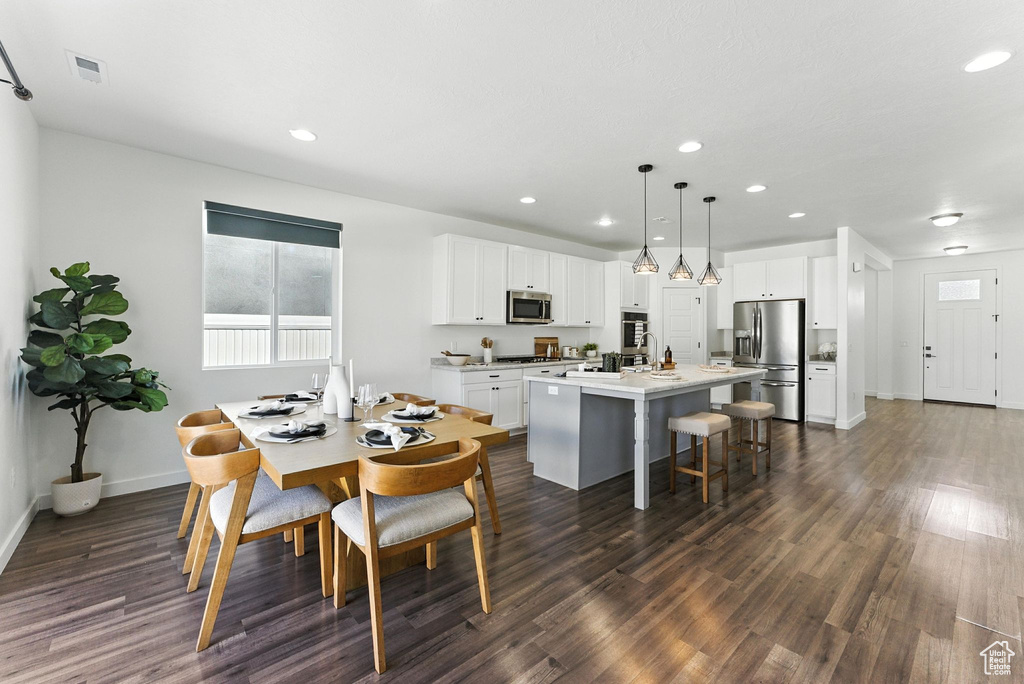 3474 S LAUREL LN Syracuse, UT 84075