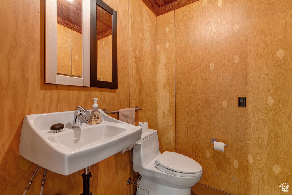 Photo 134 for MLS #2102609 at 4830 Bear View Dr