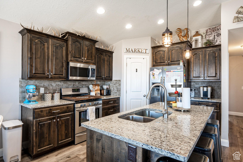 Photo 6 for MLS #2102610 at 5203 N Tomahawk Dr