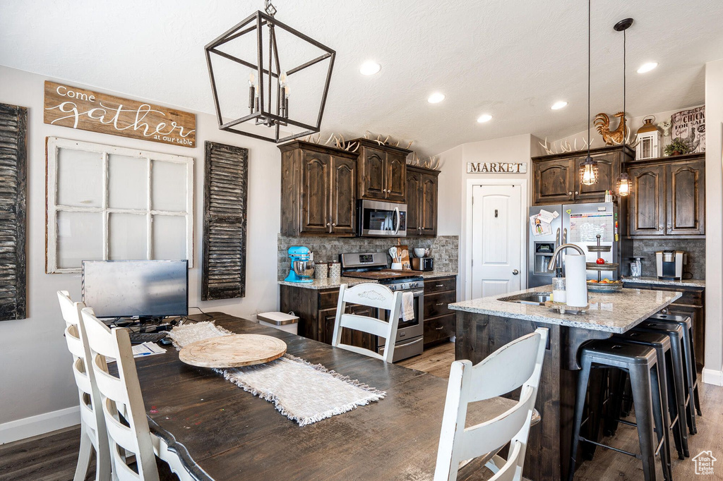 Photo 5 for MLS #2102610 at 5203 N Tomahawk Dr