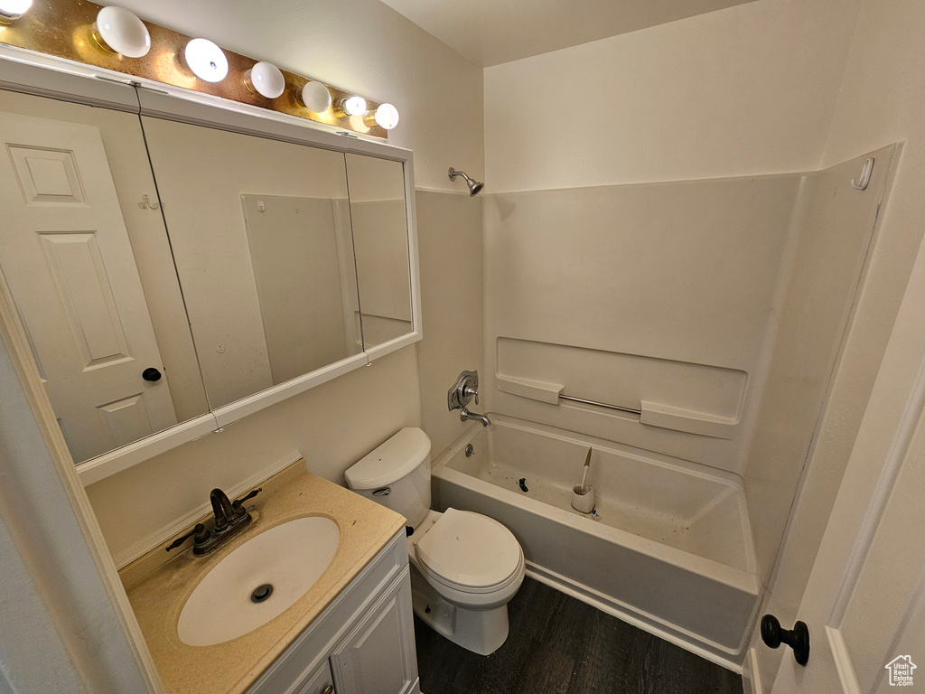 Photo 11 for MLS #2102616 at 966 S Freedom Blvd