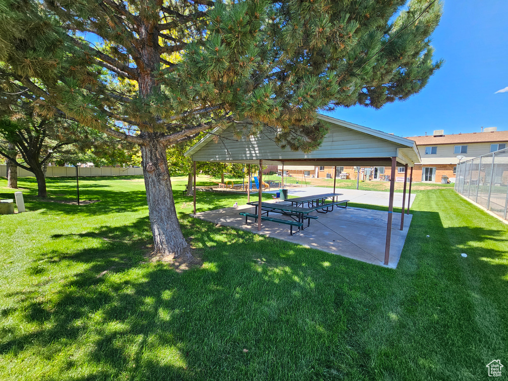 Photo 21 for MLS #2102616 at 966 S Freedom Blvd