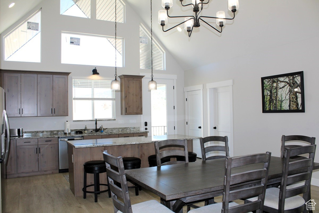 Photo 5 for MLS #2102631 at 1036 W Chads Rd