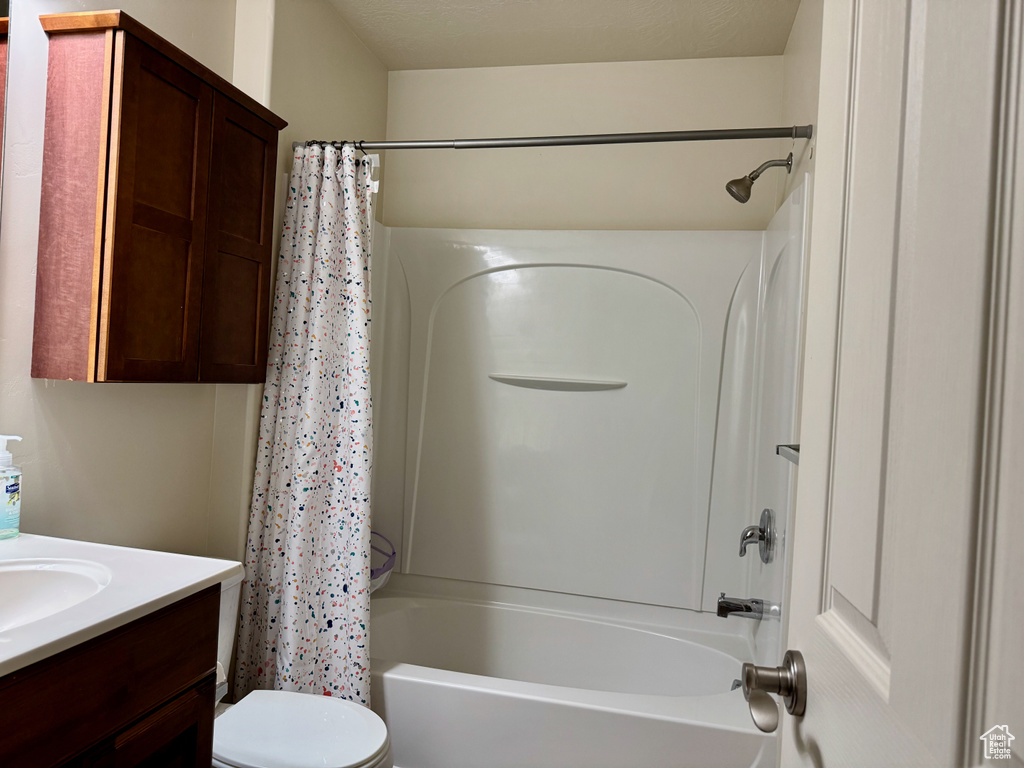 Photo 36 for MLS #2102632 at 1689 Eastridge Rd